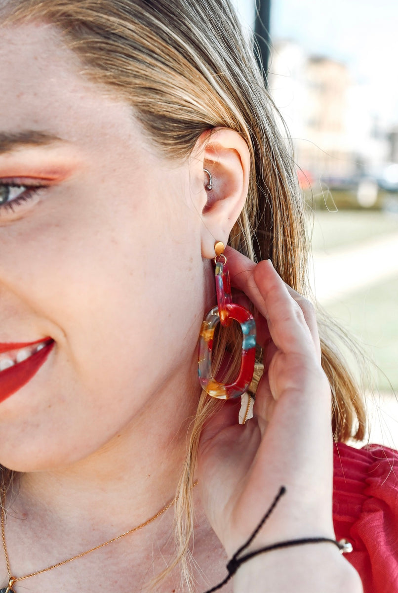 ACCESSORIZE YOURSELF BOUTIQUE visual data 6